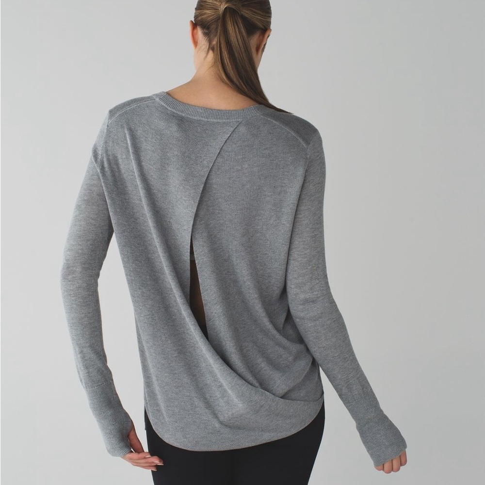 LULULEMON Bring It Backbend  Sweater Gray Large